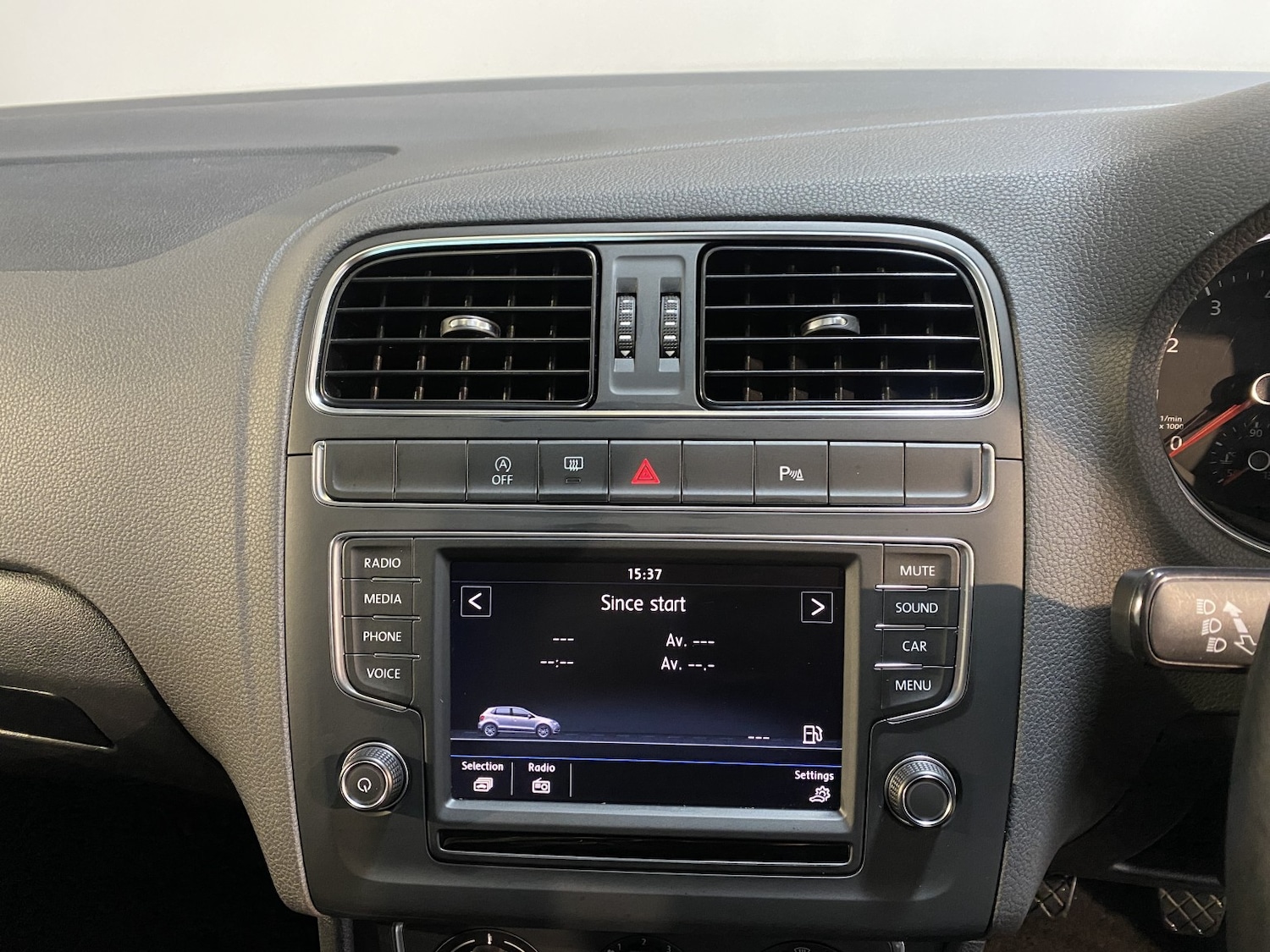 Used Volkswagen Polo 2017 for sale - 77595312: Photo 40