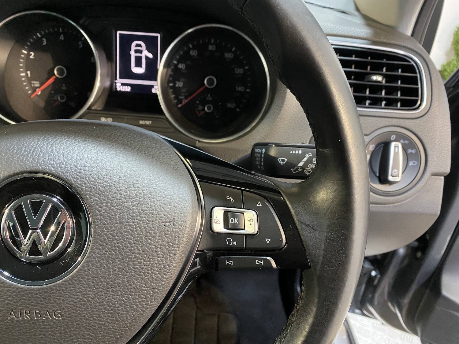 Used Volkswagen Polo 2017 for sale - 77595312: Photo 43