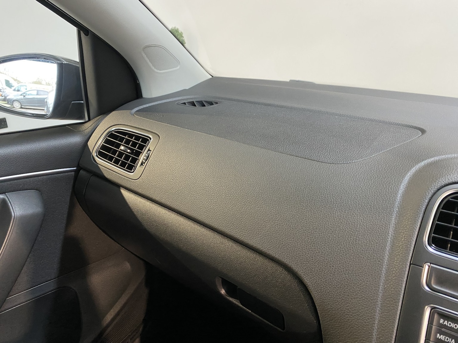 Used Volkswagen Polo 2017 for sale - 77595312: Photo 47