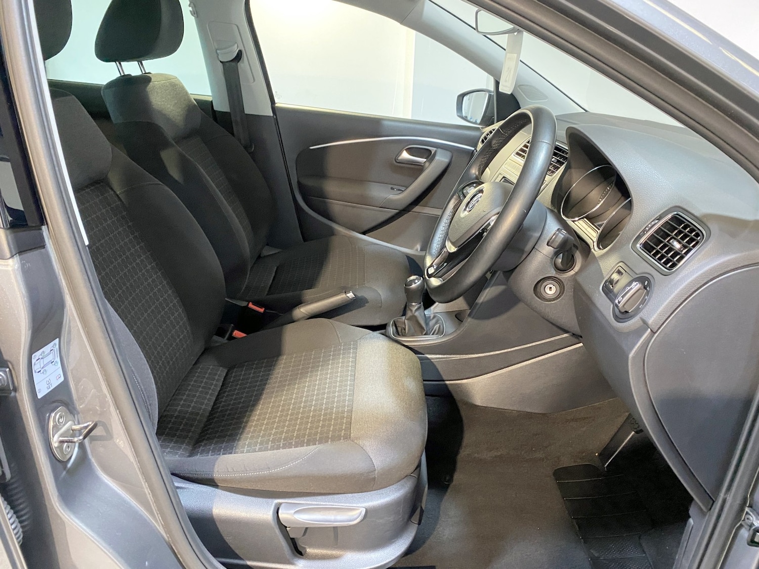 Used Volkswagen Polo 2017 for sale - 77595312: Photo 49