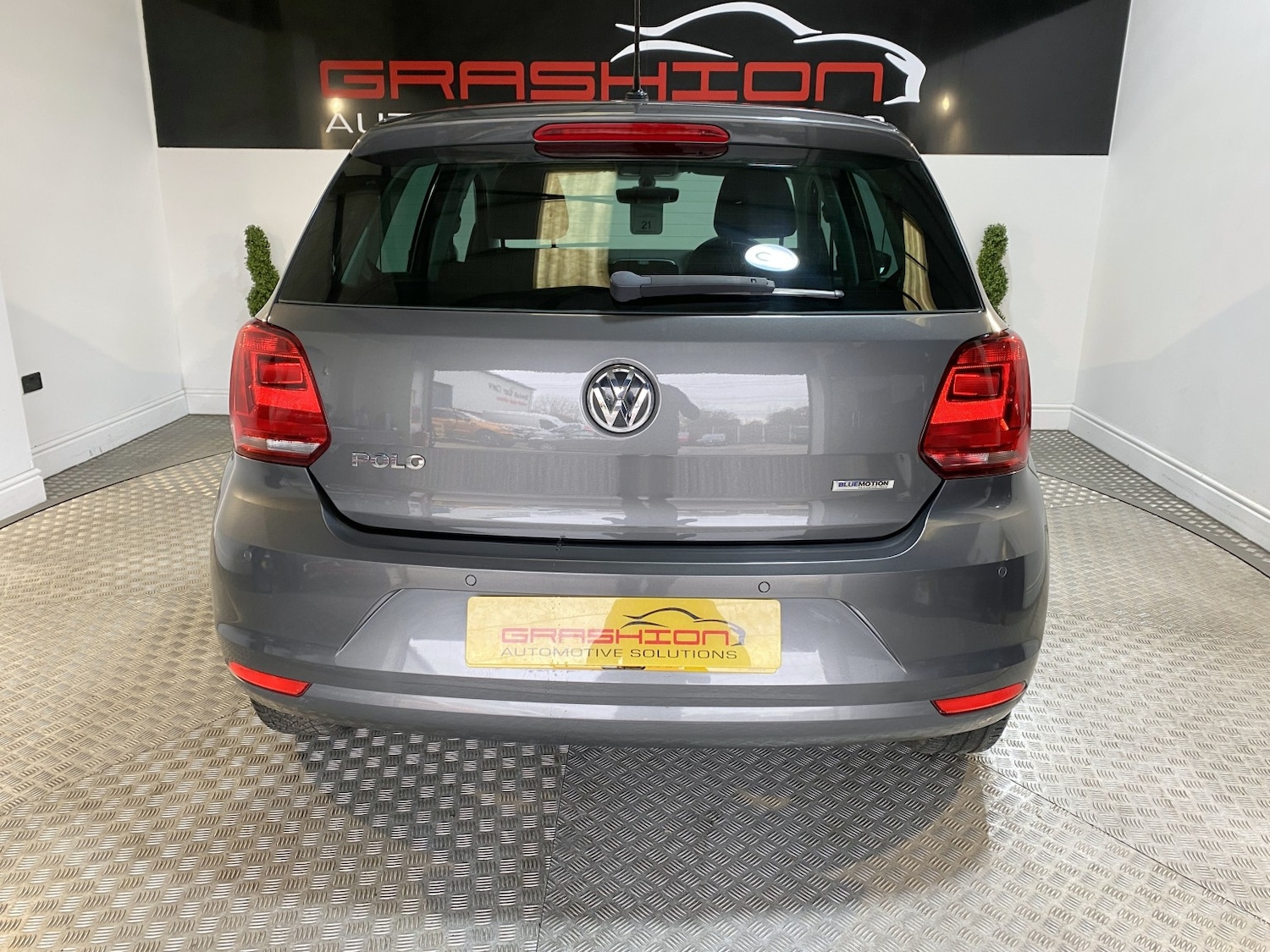 Used Volkswagen Polo 2017 for sale - 77595312: Photo 6