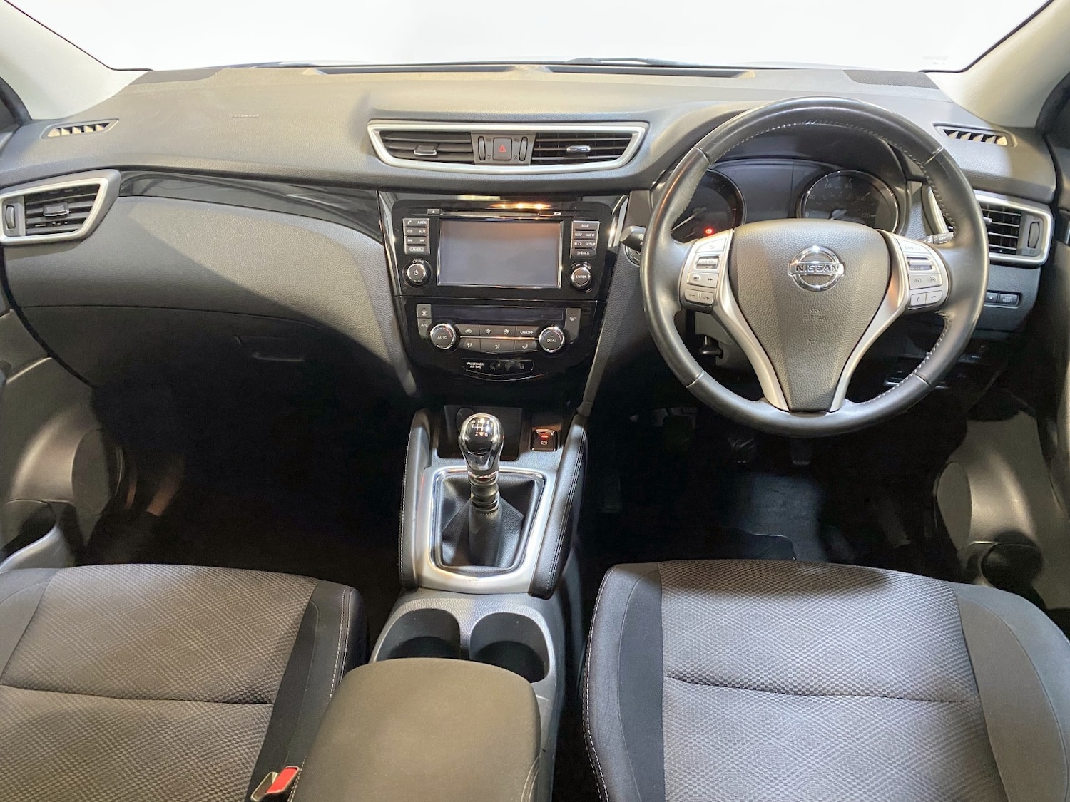 Used Nissan Qashqai 2015 for sale - 77750026: Photo 11