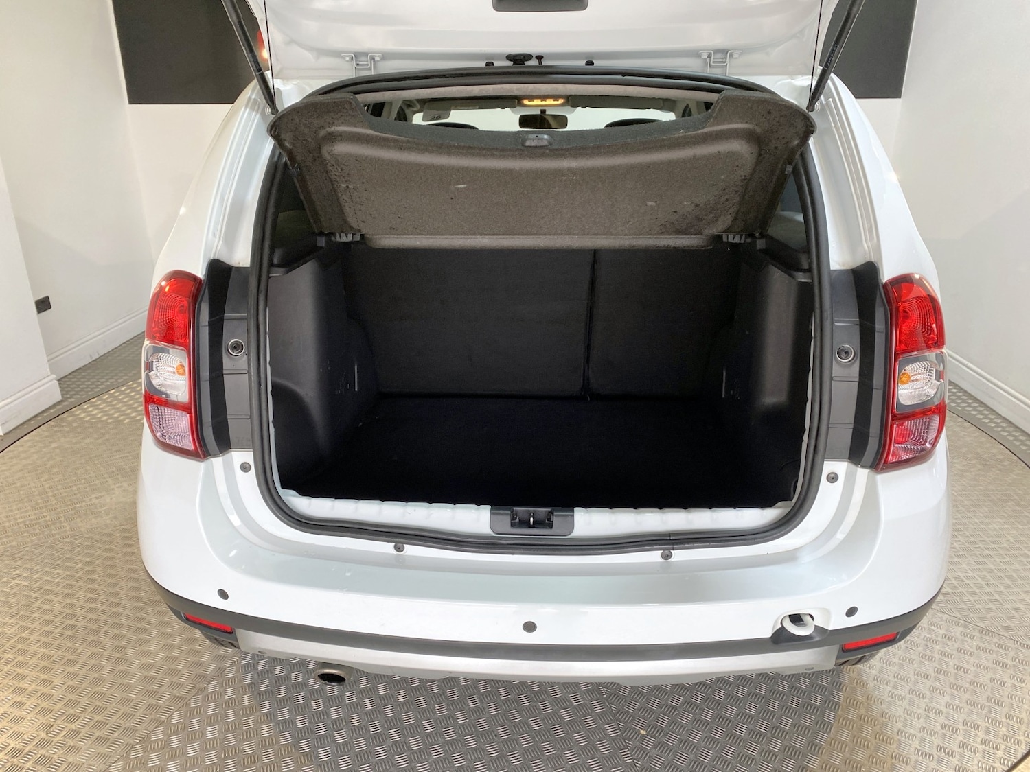 Used Dacia Duster 2018 for sale - 77781602: Photo 18