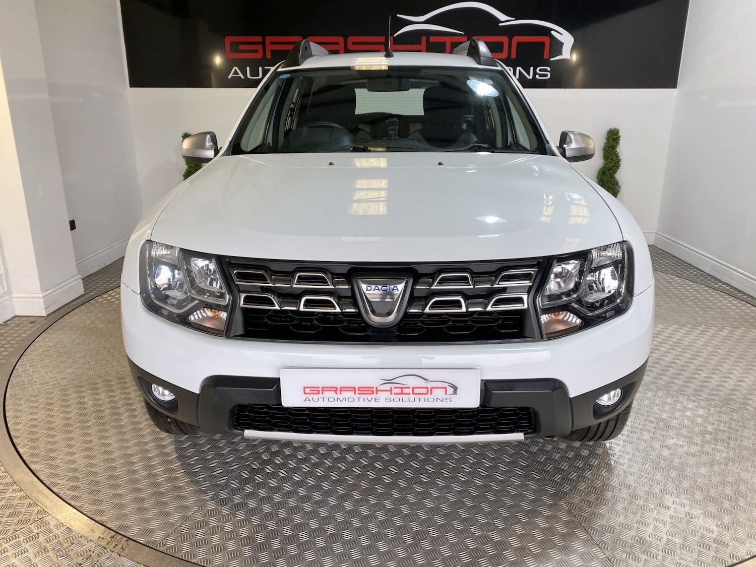 Used Dacia Duster 2018 for sale - 77781602: Photo 2