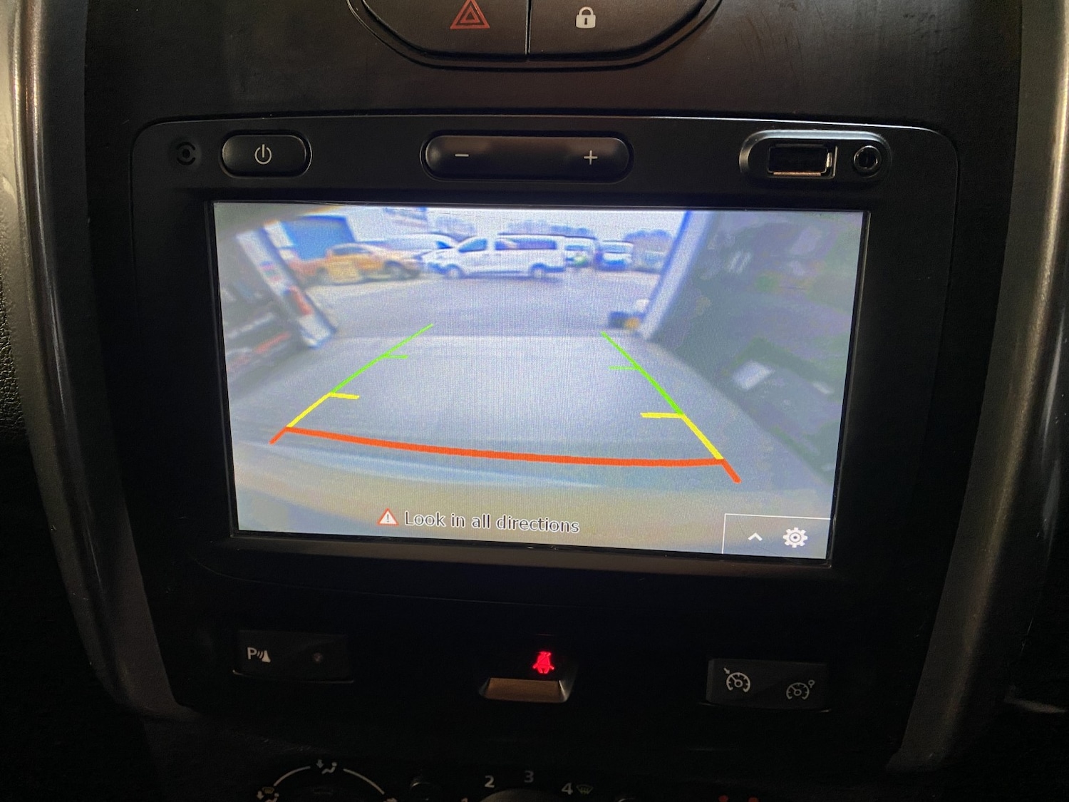 Used Dacia Duster 2018 for sale - 77781602: Photo 33