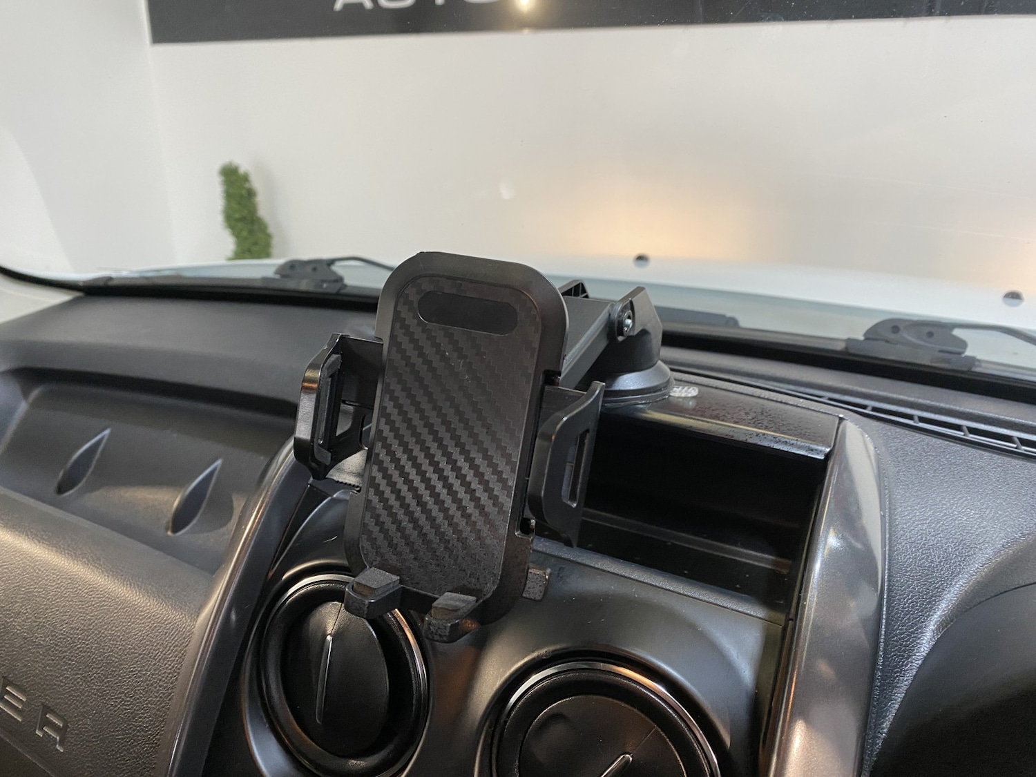 Used Dacia Duster 2018 for sale - 77781602: Photo 35