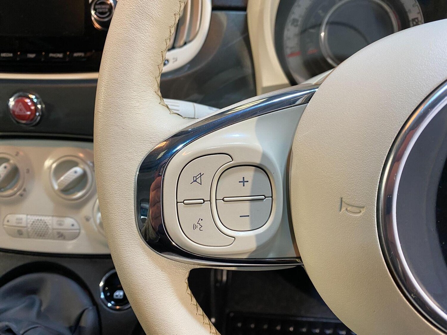 Used Fiat 500 2018 for sale - 77535881: Photo 39