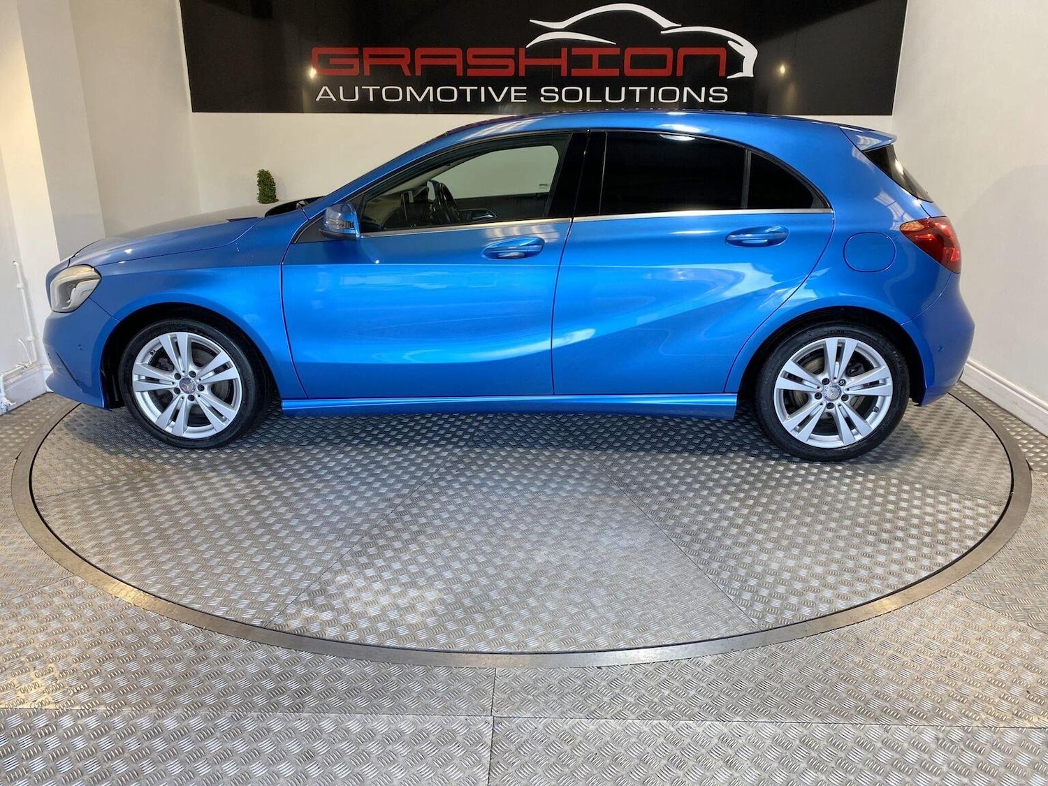 Vehicle 21