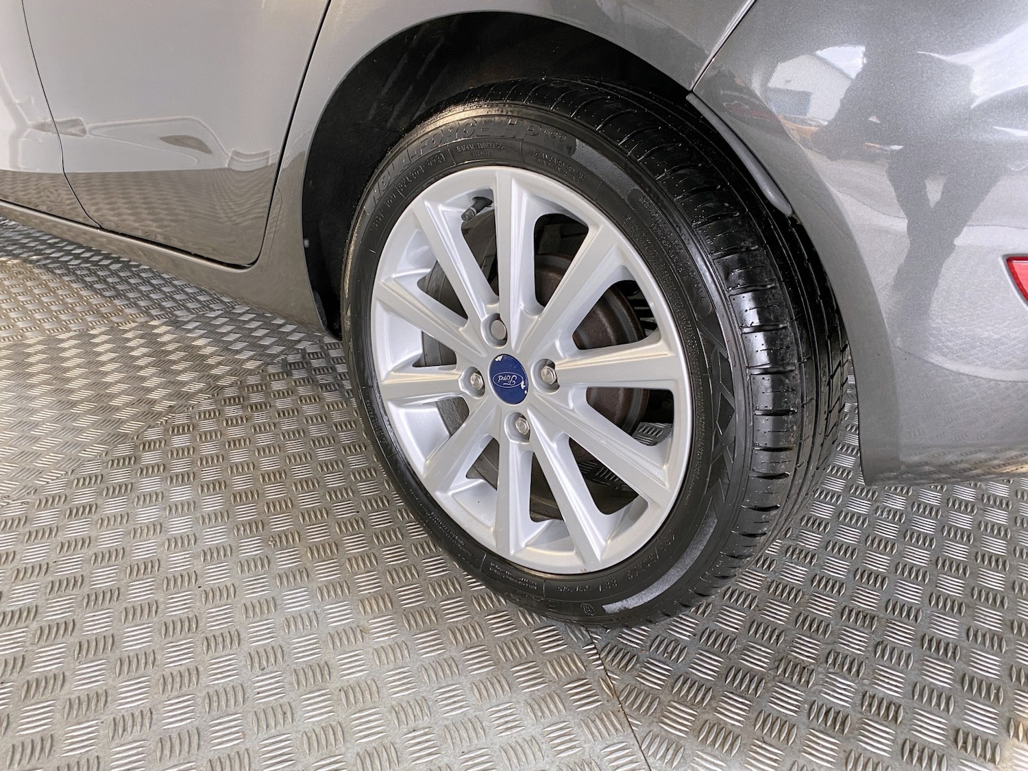 Used Ford Fiesta 2015 for sale - 77595306: Photo 30