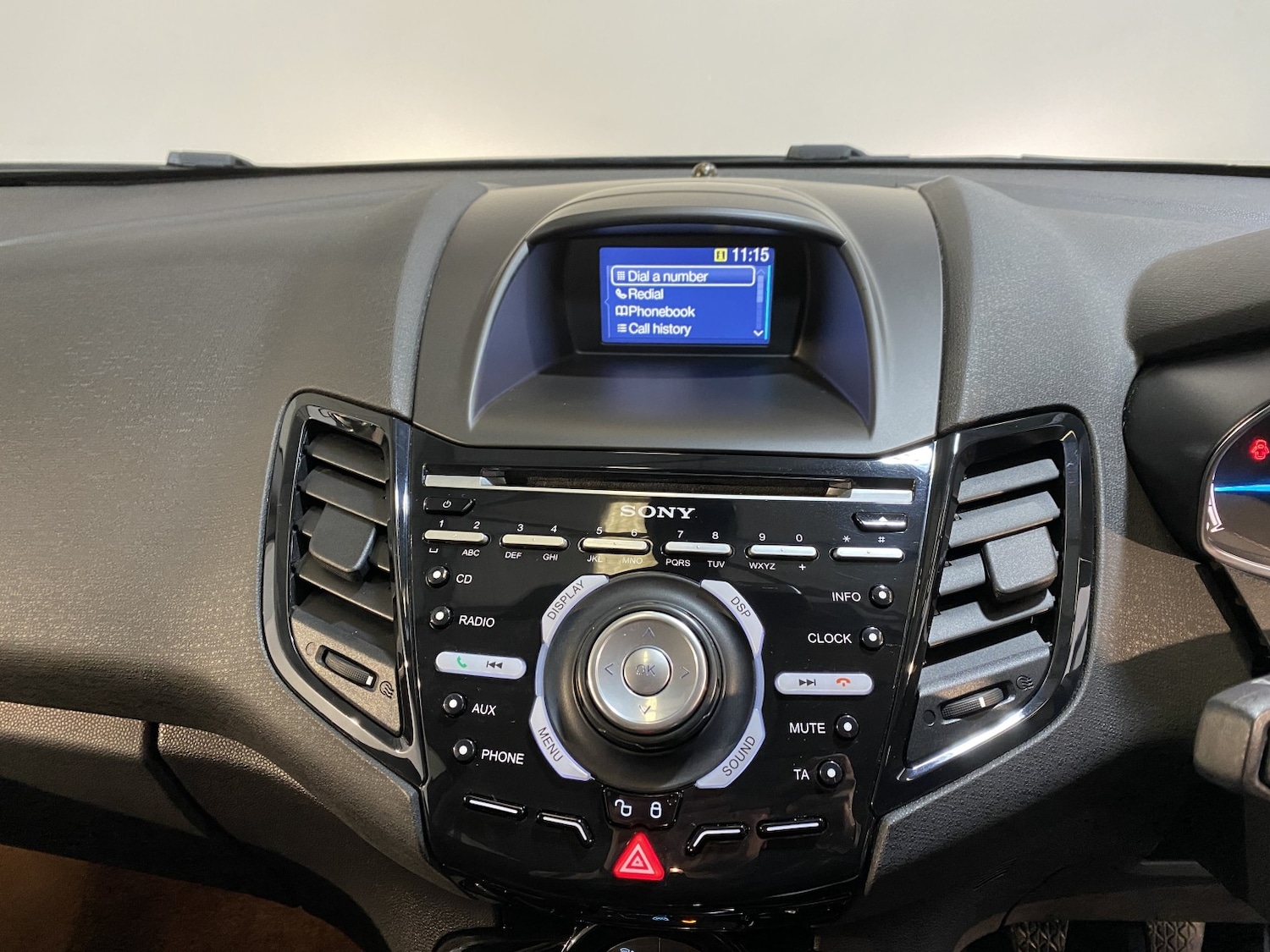 Used Ford Fiesta 2015 for sale - 77595306: Photo 35