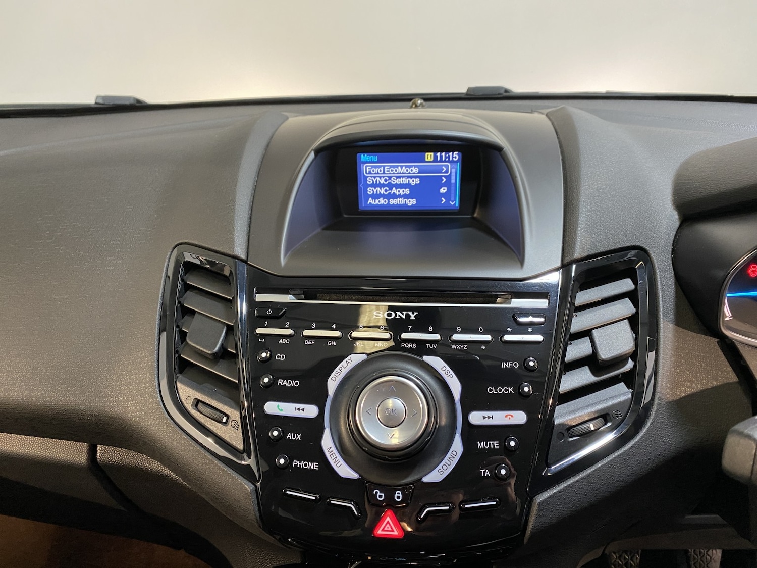 Used Ford Fiesta 2015 for sale - 77595306: Photo 36