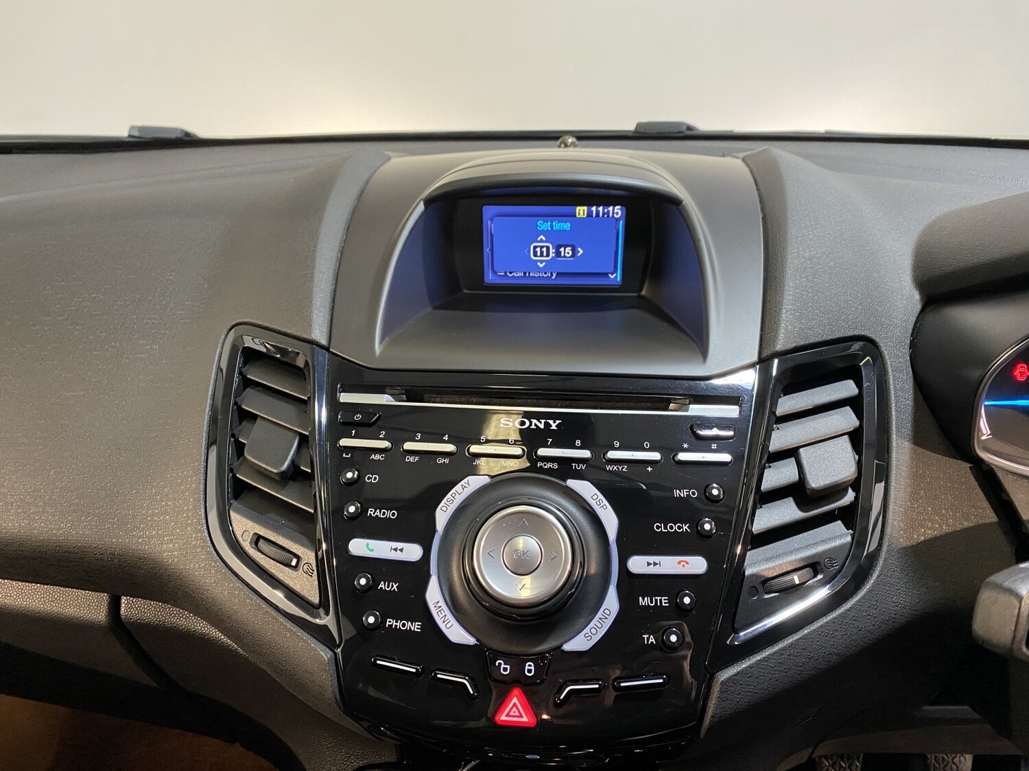 Used Ford Fiesta 2015 for sale - 77595306: Photo 37