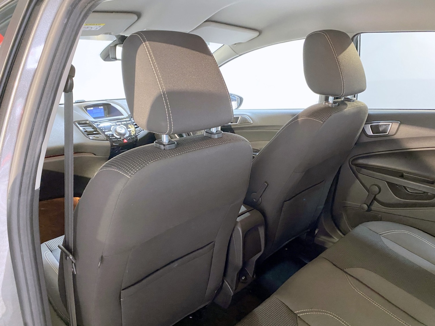 Used Ford Fiesta 2015 for sale - 77595306: Photo 45