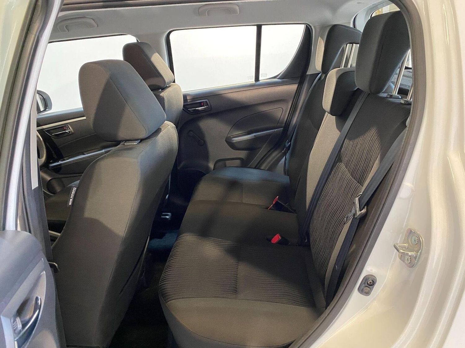 Used Suzuki Swift 2013 for sale - 76198307: Photo 46