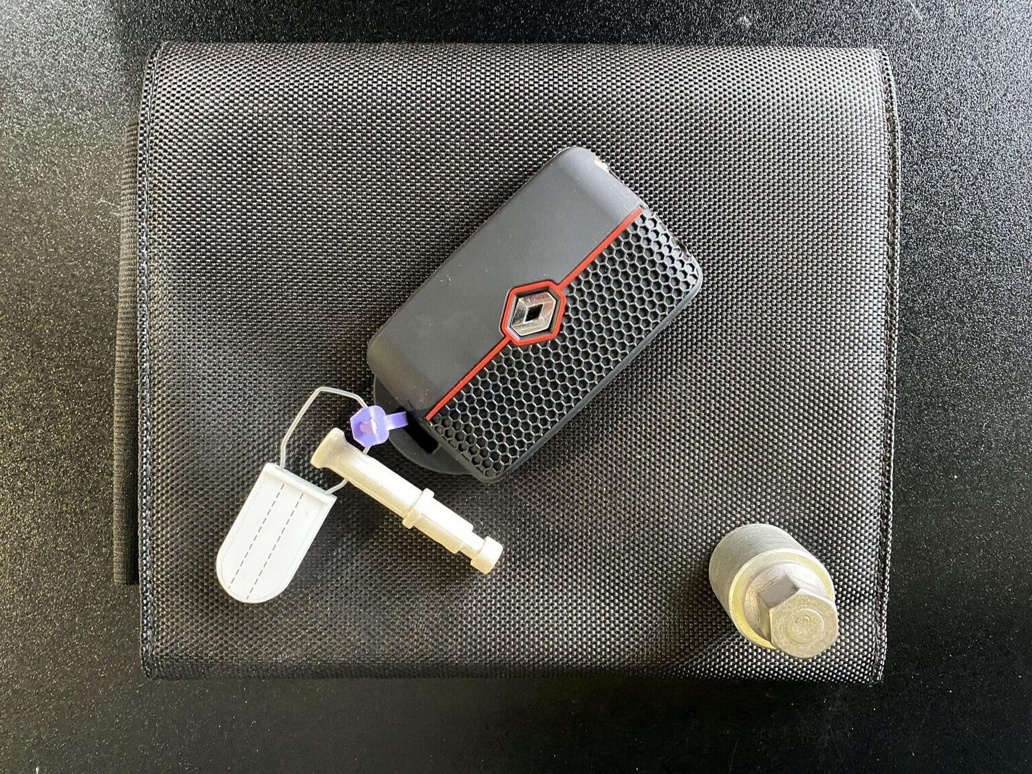 Used Renault Captur 2021 for sale - 77445560: Photo 15