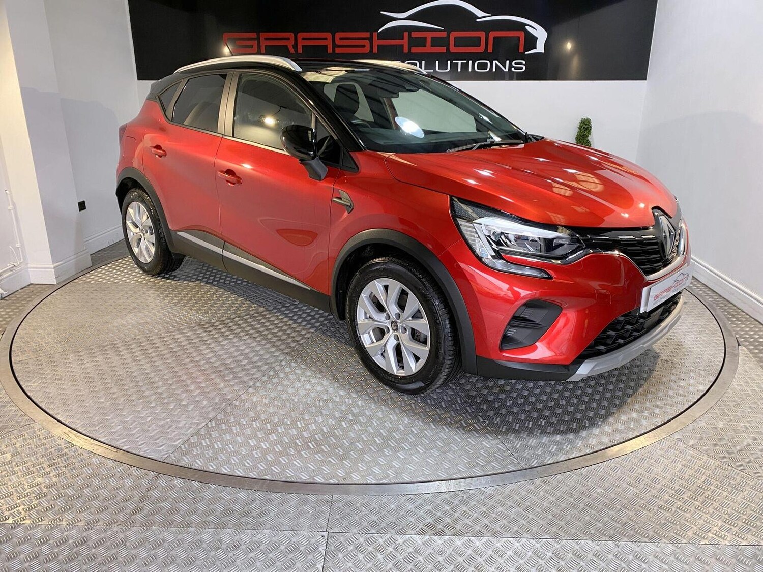 Used Renault Captur 2021 for sale - 77445560: Photo 27
