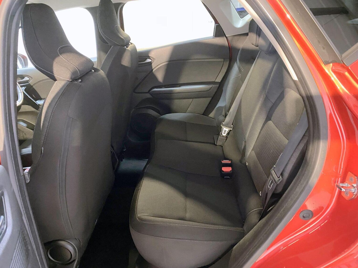 Used Renault Captur 2021 for sale - 77445560: Photo 54