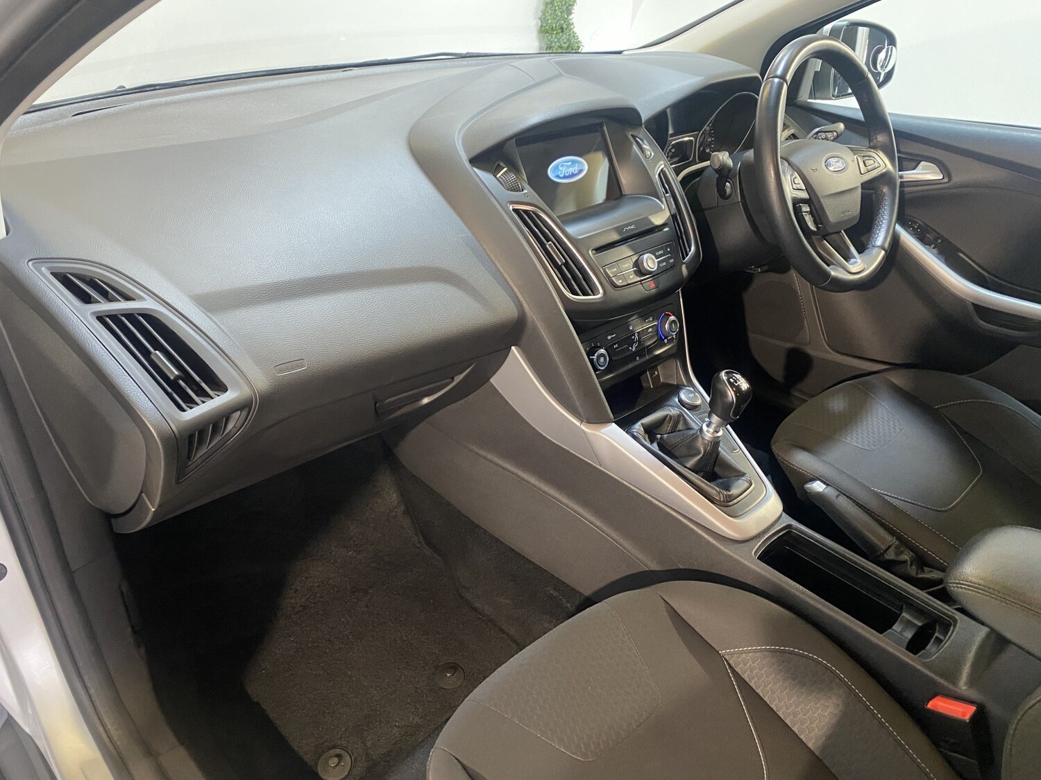 Used Ford Focus 2017 for sale - 77681686: Photo 12