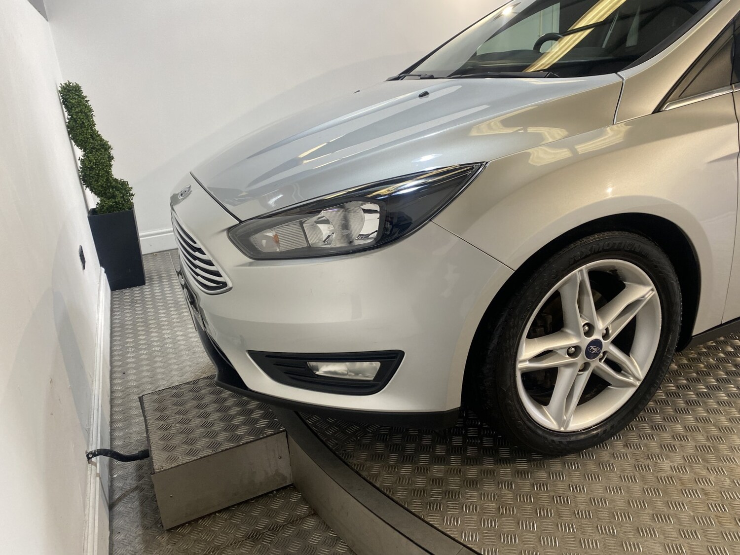 Used Ford Focus 2017 for sale - 77681686: Photo 29