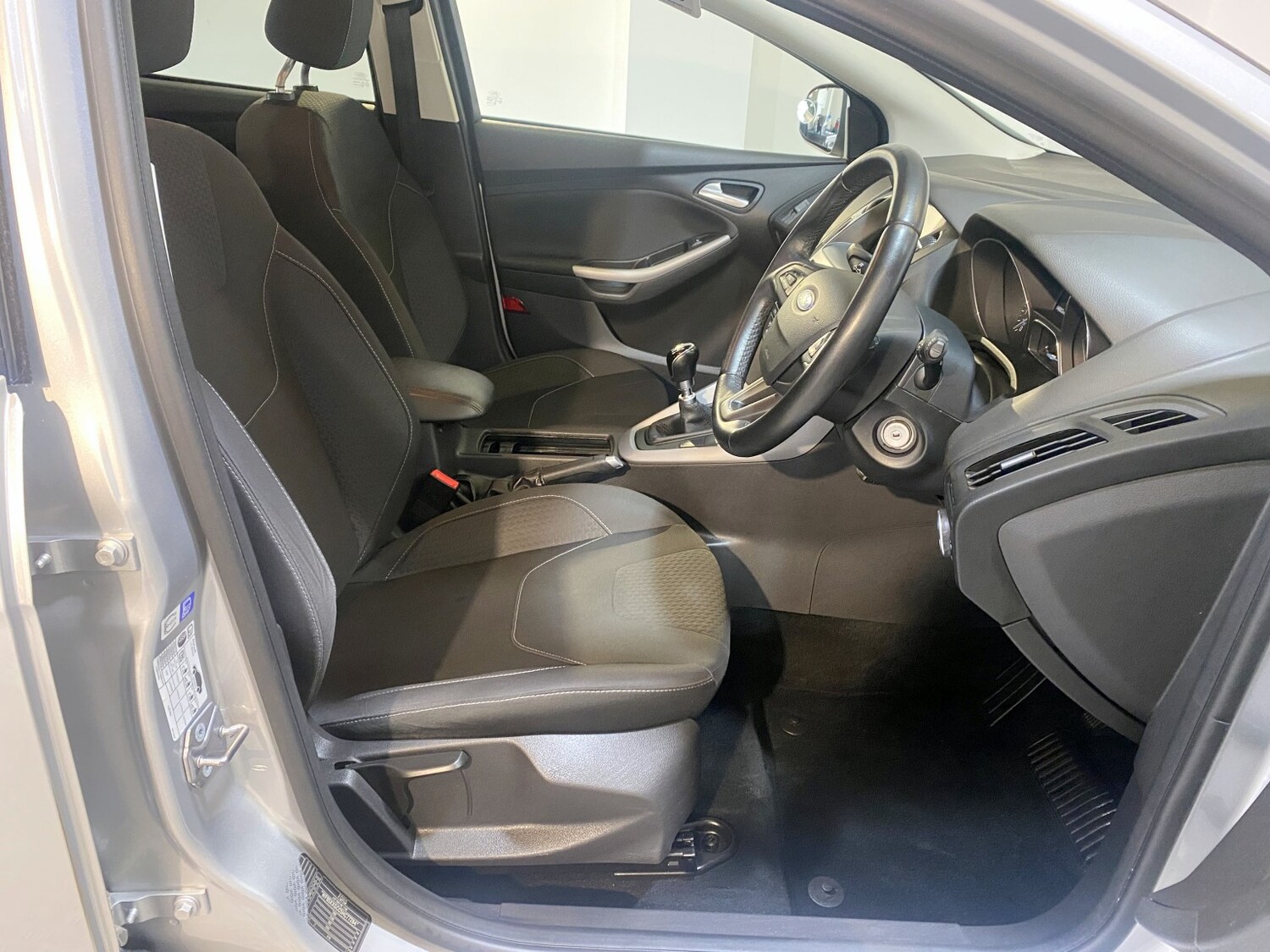 Used Ford Focus 2017 for sale - 77681686: Photo 44