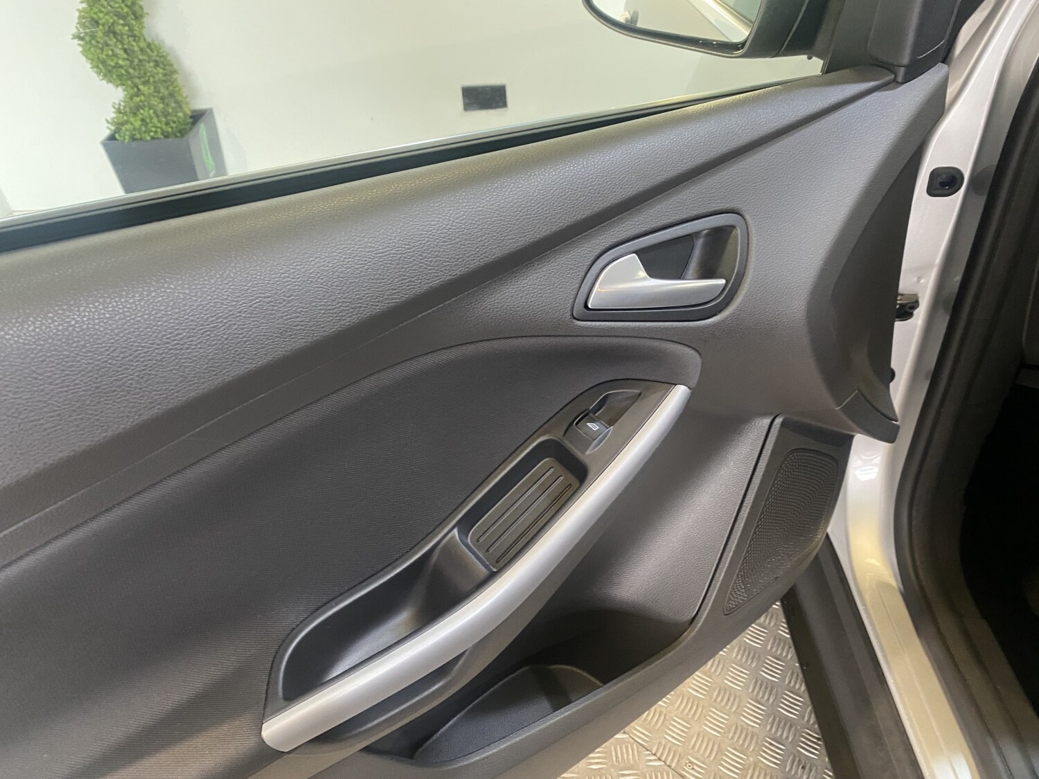 Used Ford Focus 2017 for sale - 77681686: Photo 51