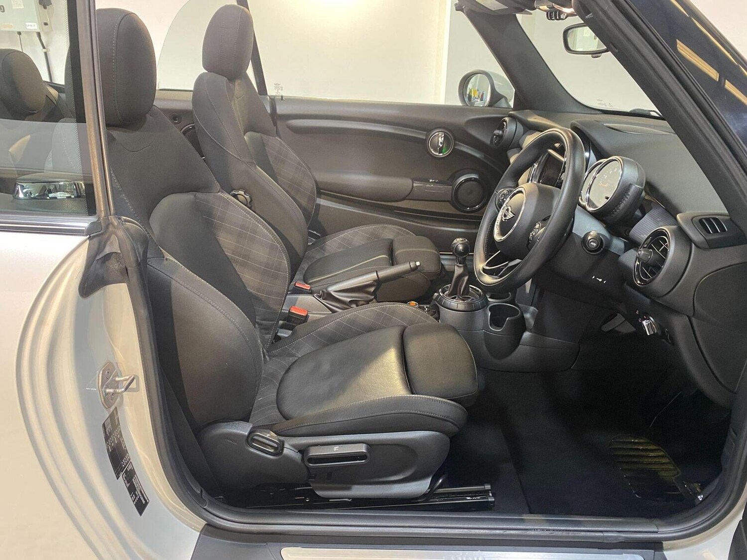 Vehicle 52