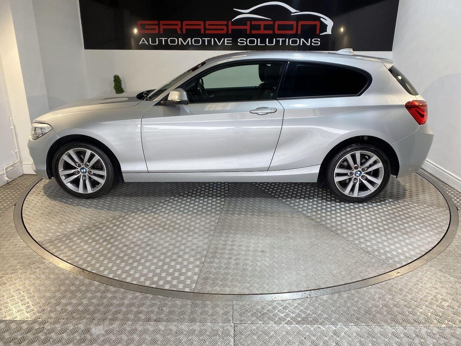 Used BMW 1 Series 2019 for sale - 77445562: Photo 21