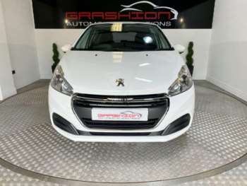 Used Peugeot 208 2017 for sale - 74917947: Photo