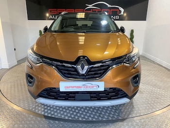 Used Renault Captur 2020 for sale - 77445563: Photo