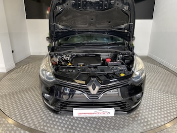 Used Renault Clio 2017 for sale - 79463497: Photo