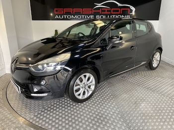 Used Renault Clio 2017 for sale - 79463497: Photo