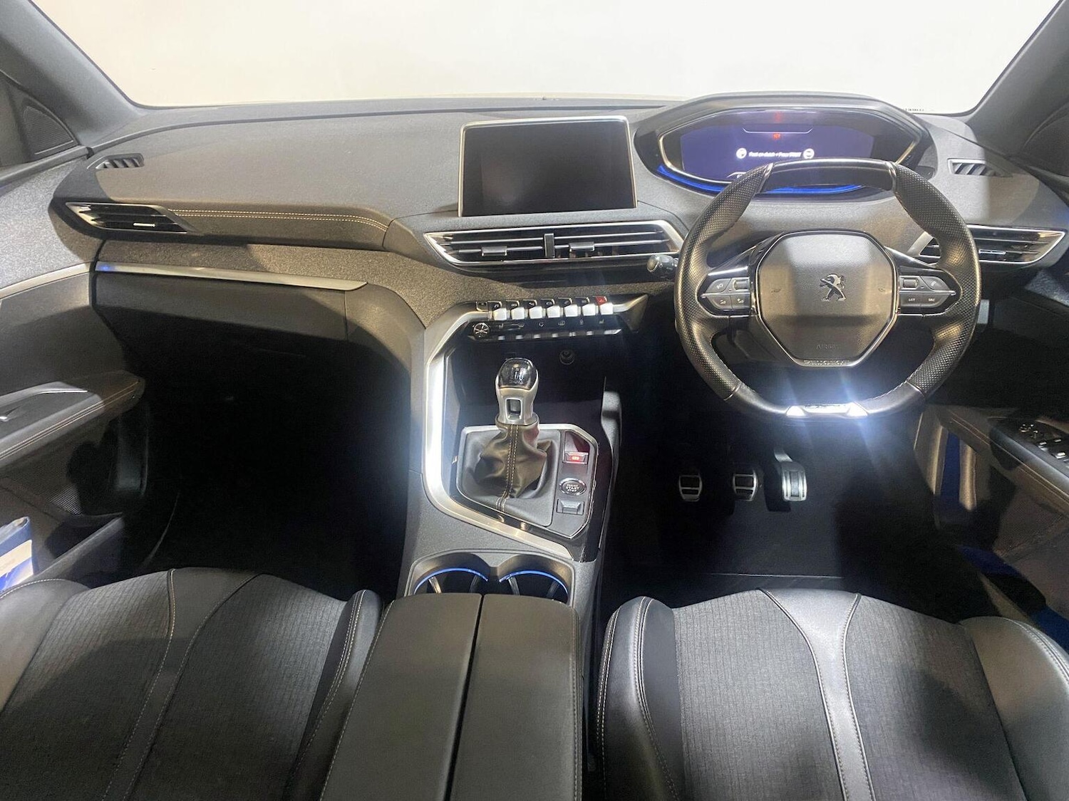 Used Peugeot 3008 2019 for sale - 77478075: Photo 11