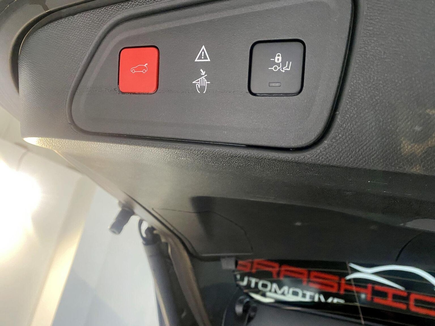 Used Peugeot 3008 2019 for sale - 77478075: Photo 34