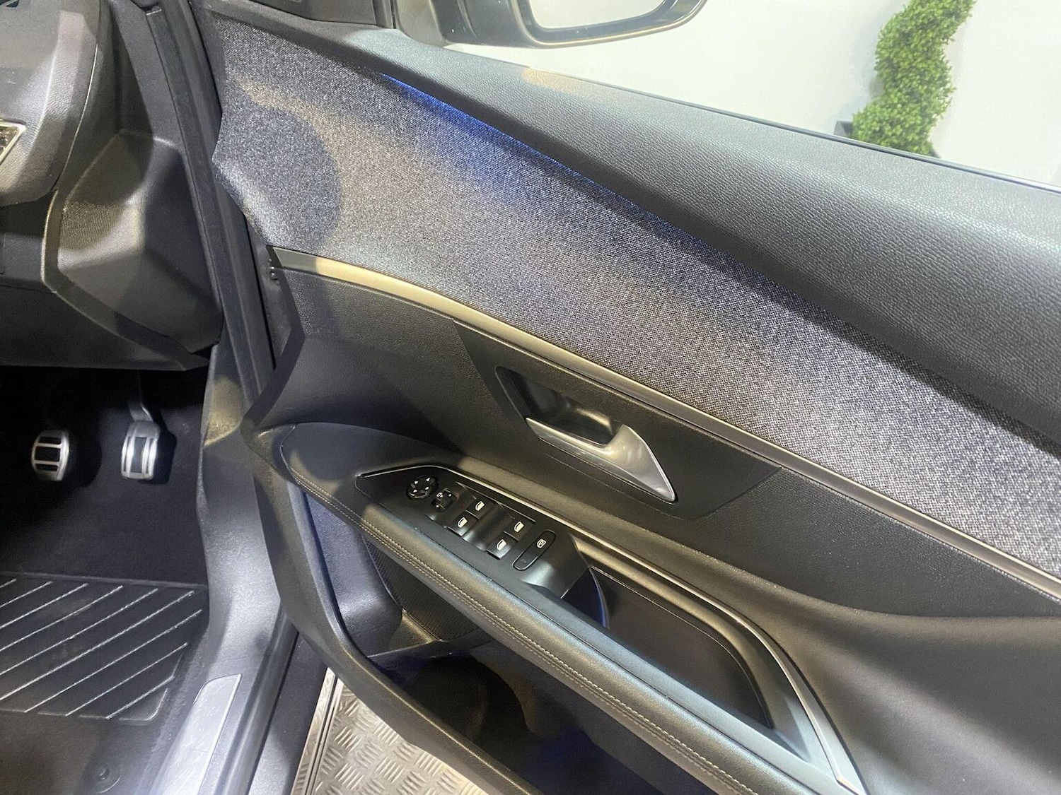 Used Peugeot 3008 2019 for sale - 77478075: Photo 37