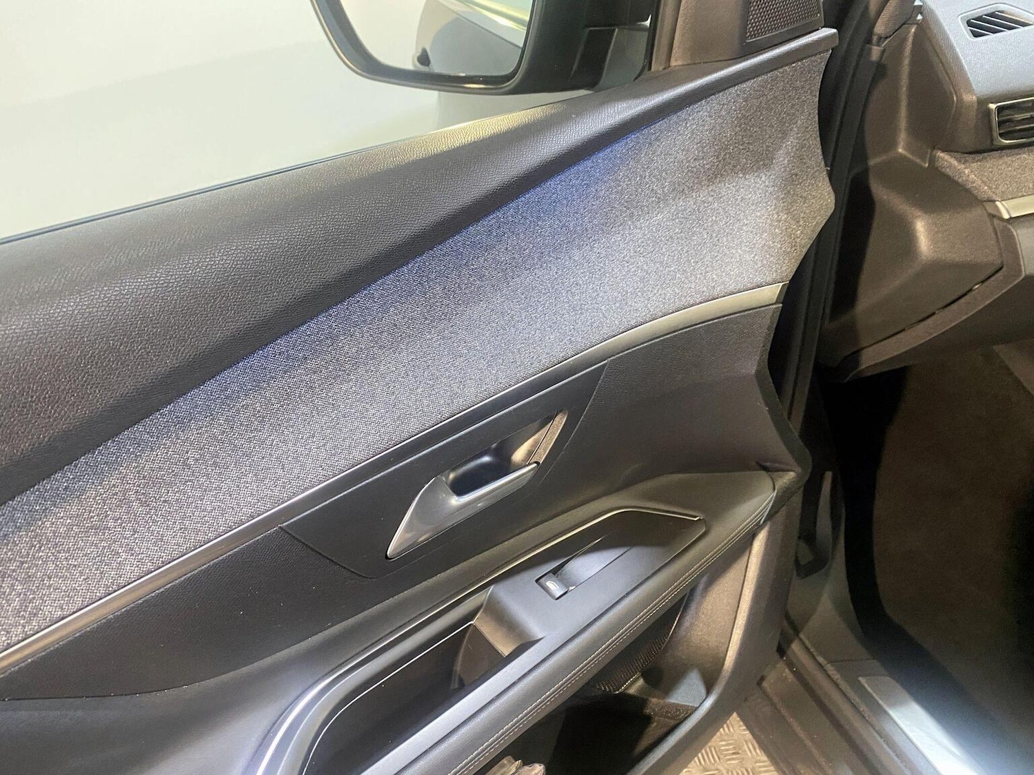 Used Peugeot 3008 2019 for sale - 77478075: Photo 45