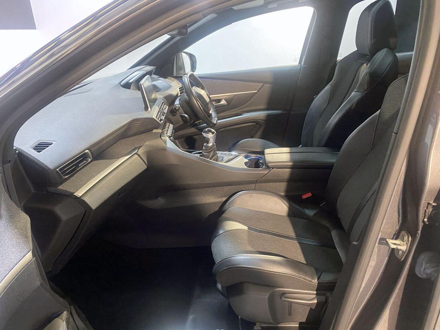 Used Peugeot 3008 2019 for sale - 77478075: Photo 46