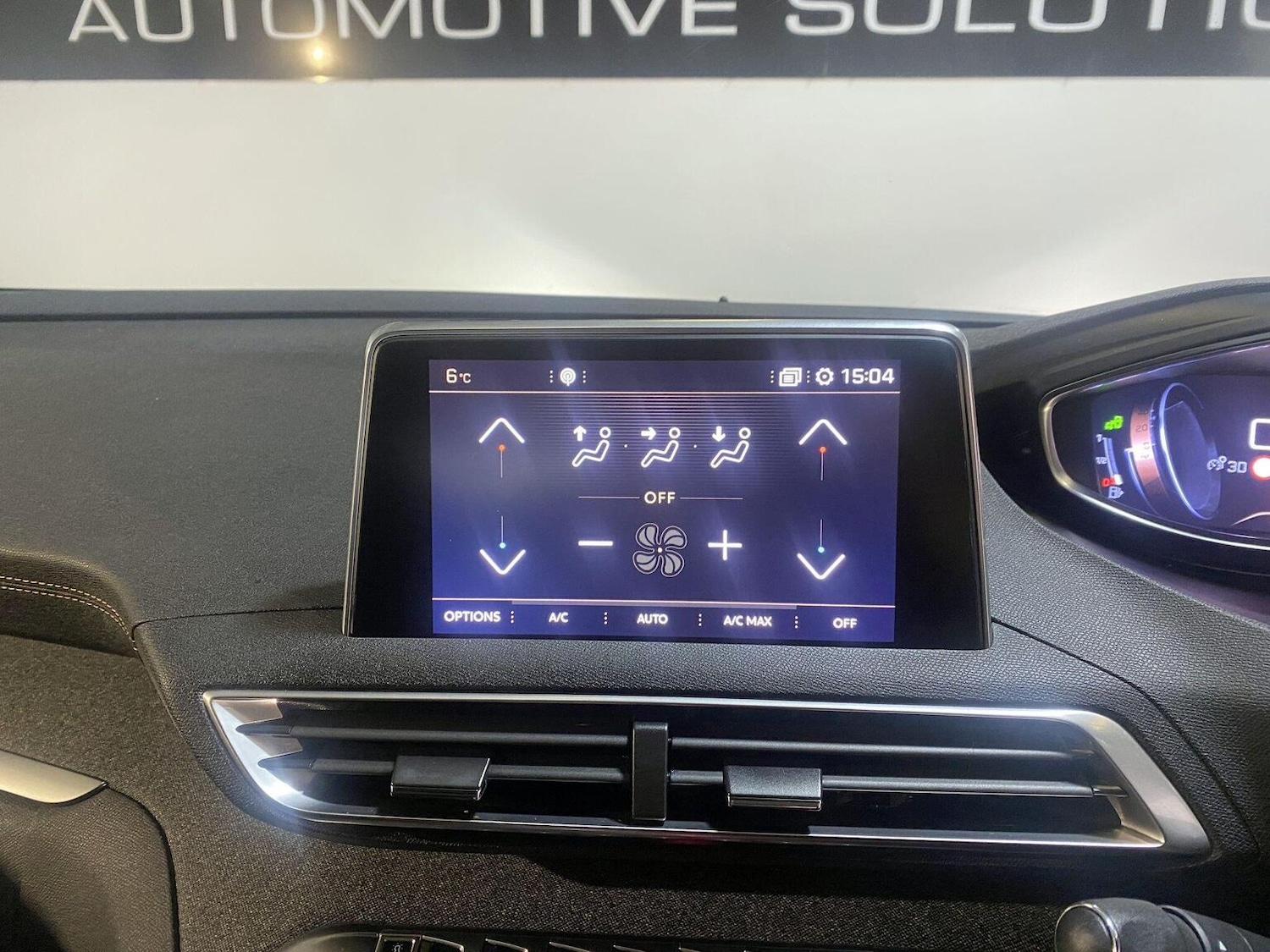 Used Peugeot 3008 2019 for sale - 77478075: Photo 54