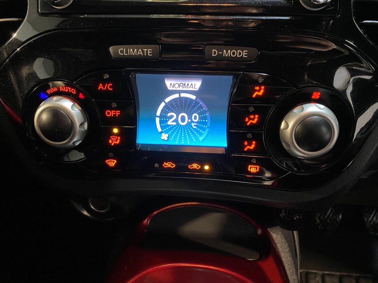 Used Nissan Juke 2017 for sale - 77445558: Photo 41