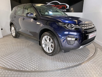 Used Land Rover Discovery Sport 2015 for sale - 79047766: Photo