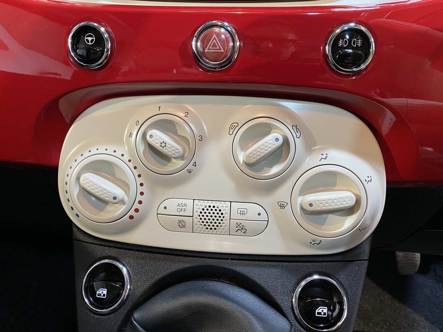 Used Fiat 500 2018 for sale - 77590121: Photo 37