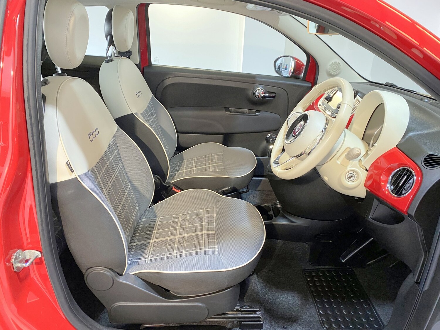 Used Fiat 500 2018 for sale - 77590121: Photo 42