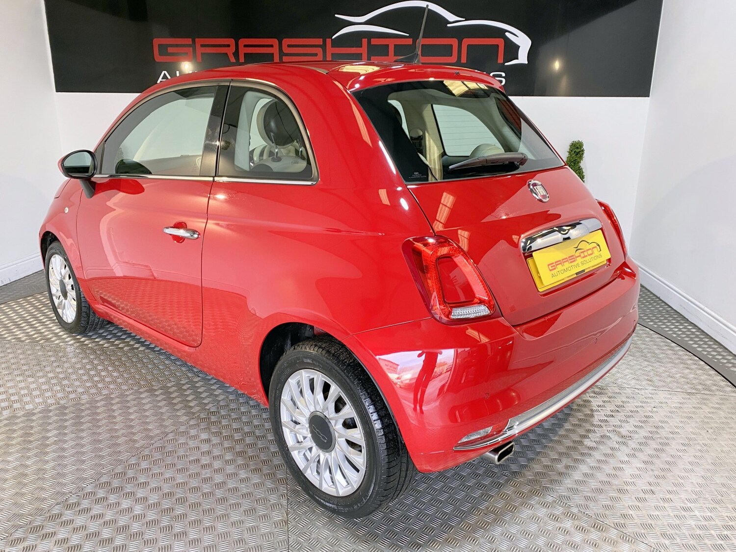 Used Fiat 500 2018 for sale - 77590121: Photo 8