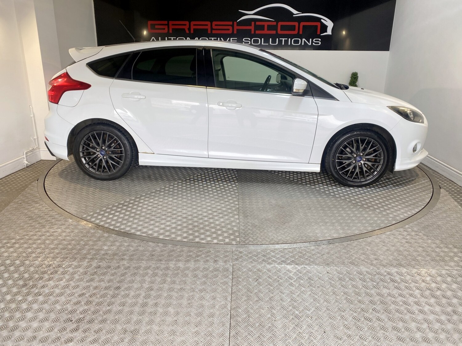 Used Ford Focus 2012 for sale - 77962018: Photo 14