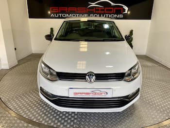 Used Volkswagen Polo 2015 for sale - 79746482: Photo