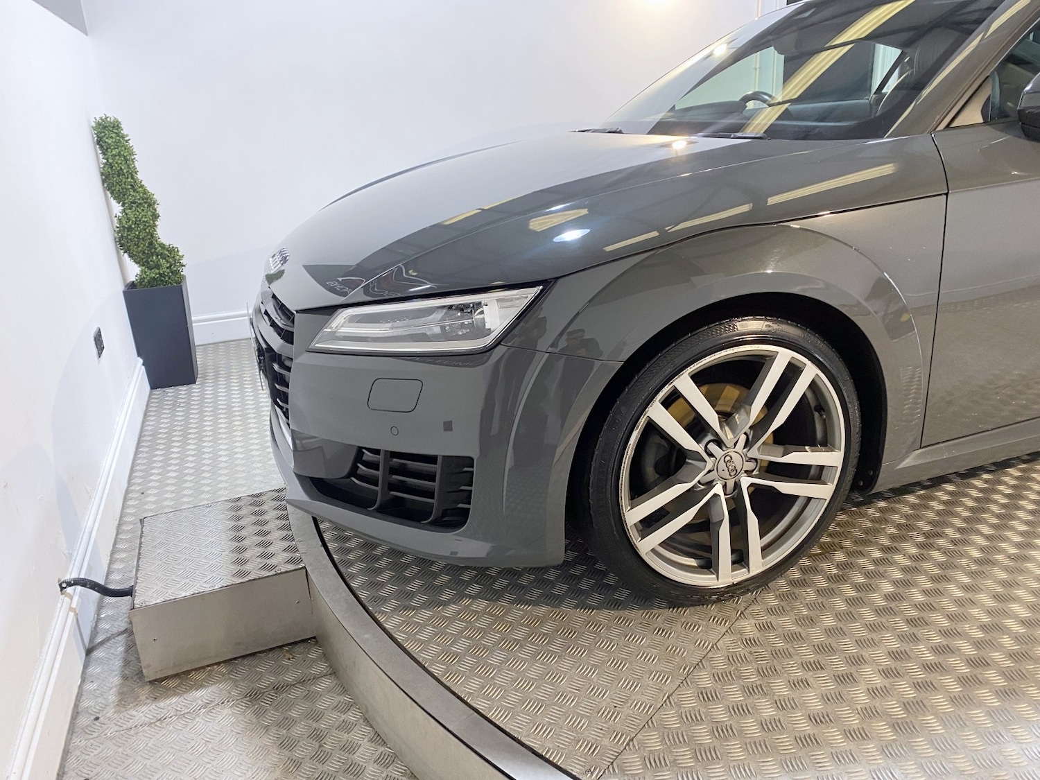 Used Audi TT 2015 for sale - 77766415: Photo 38