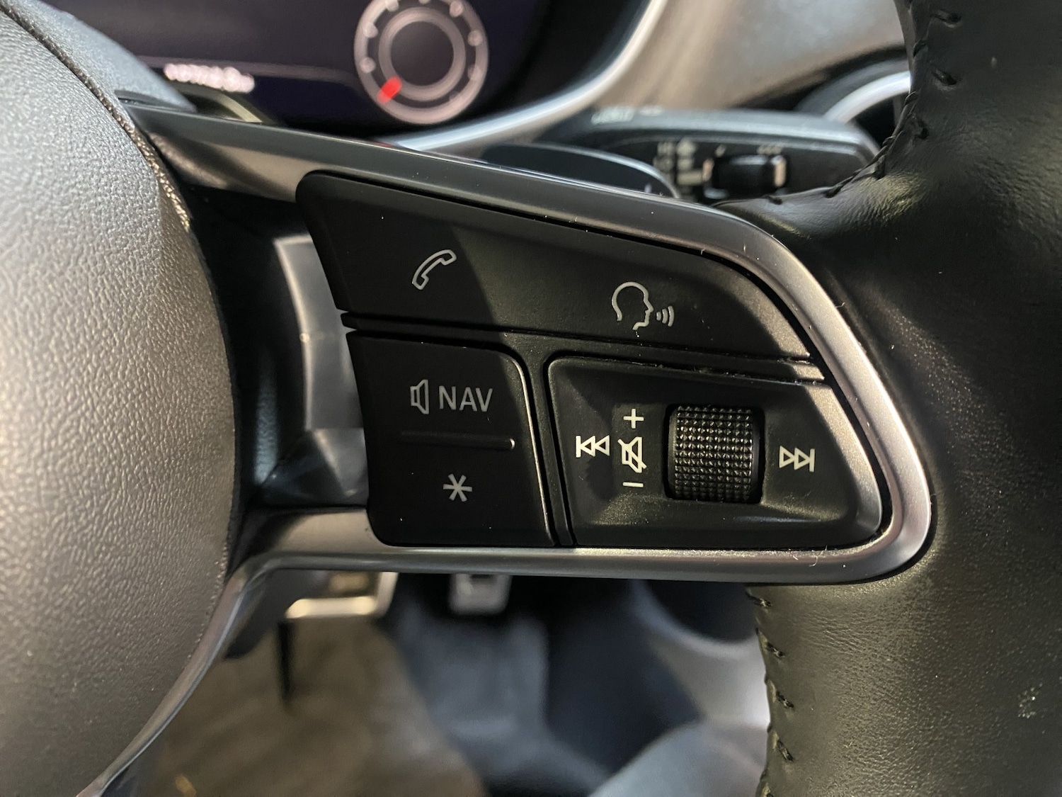 Used Audi TT 2015 for sale - 77766415: Photo 43