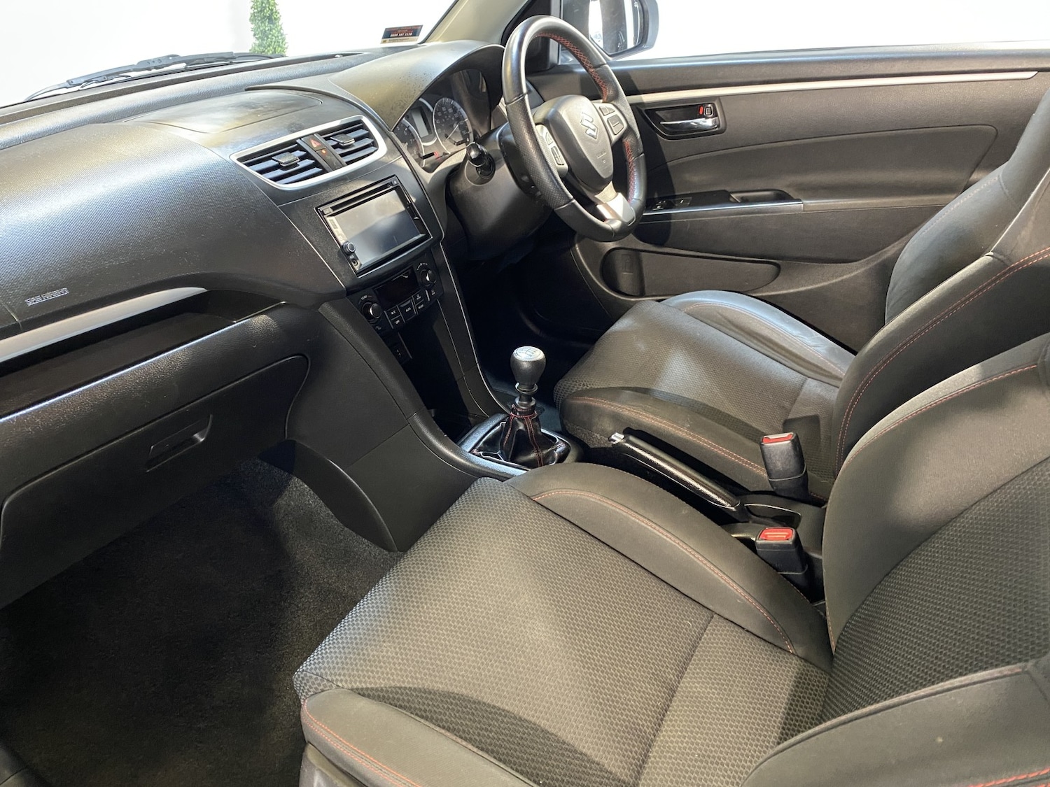 Used Suzuki Swift 2015 for sale - 78201931: Photo 16