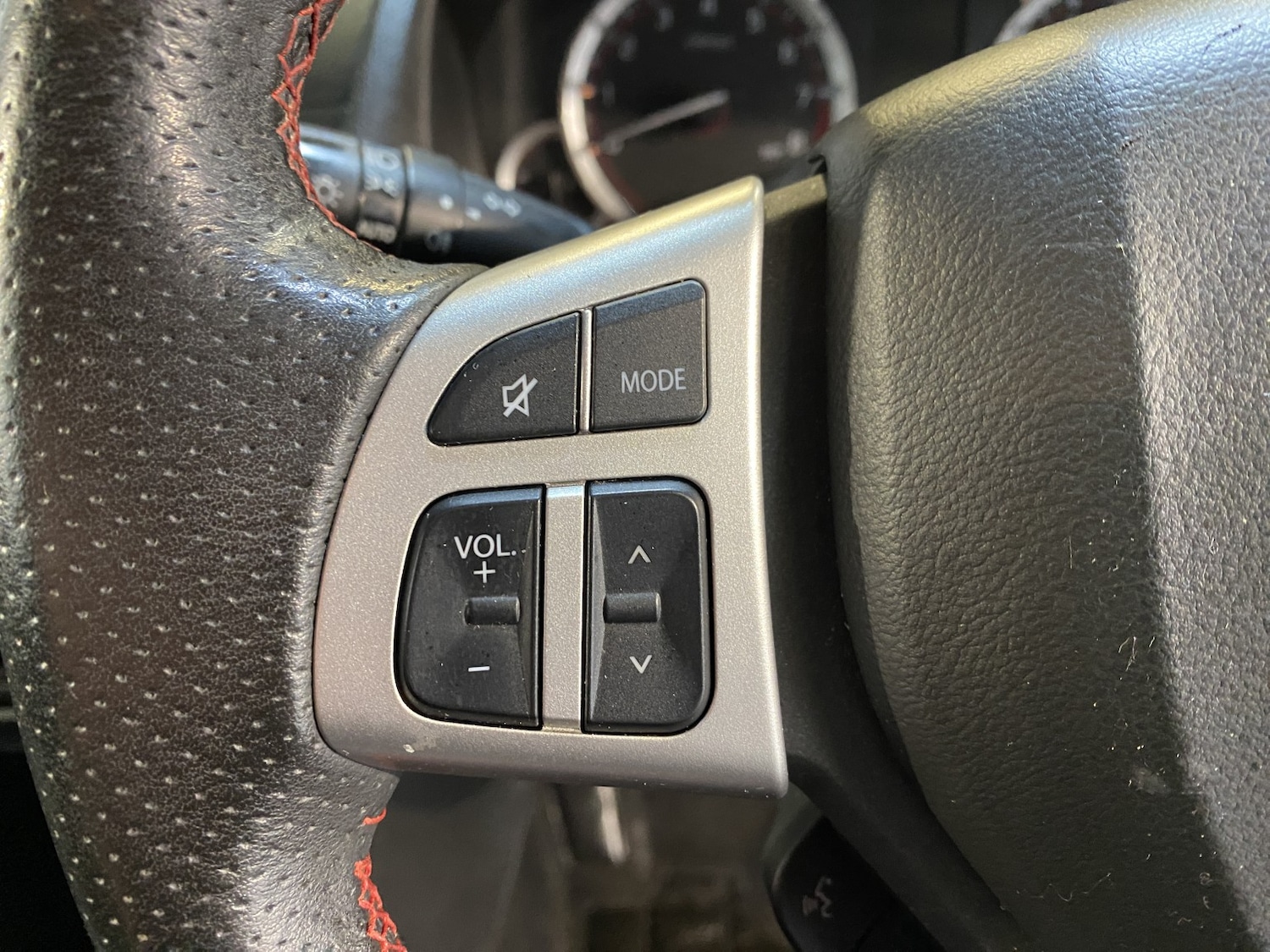 Used Suzuki Swift 2015 for sale - 78201931: Photo 33