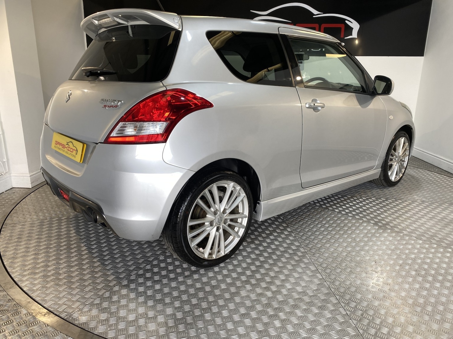 Used Suzuki Swift 2015 for sale - 78201931: Photo 7