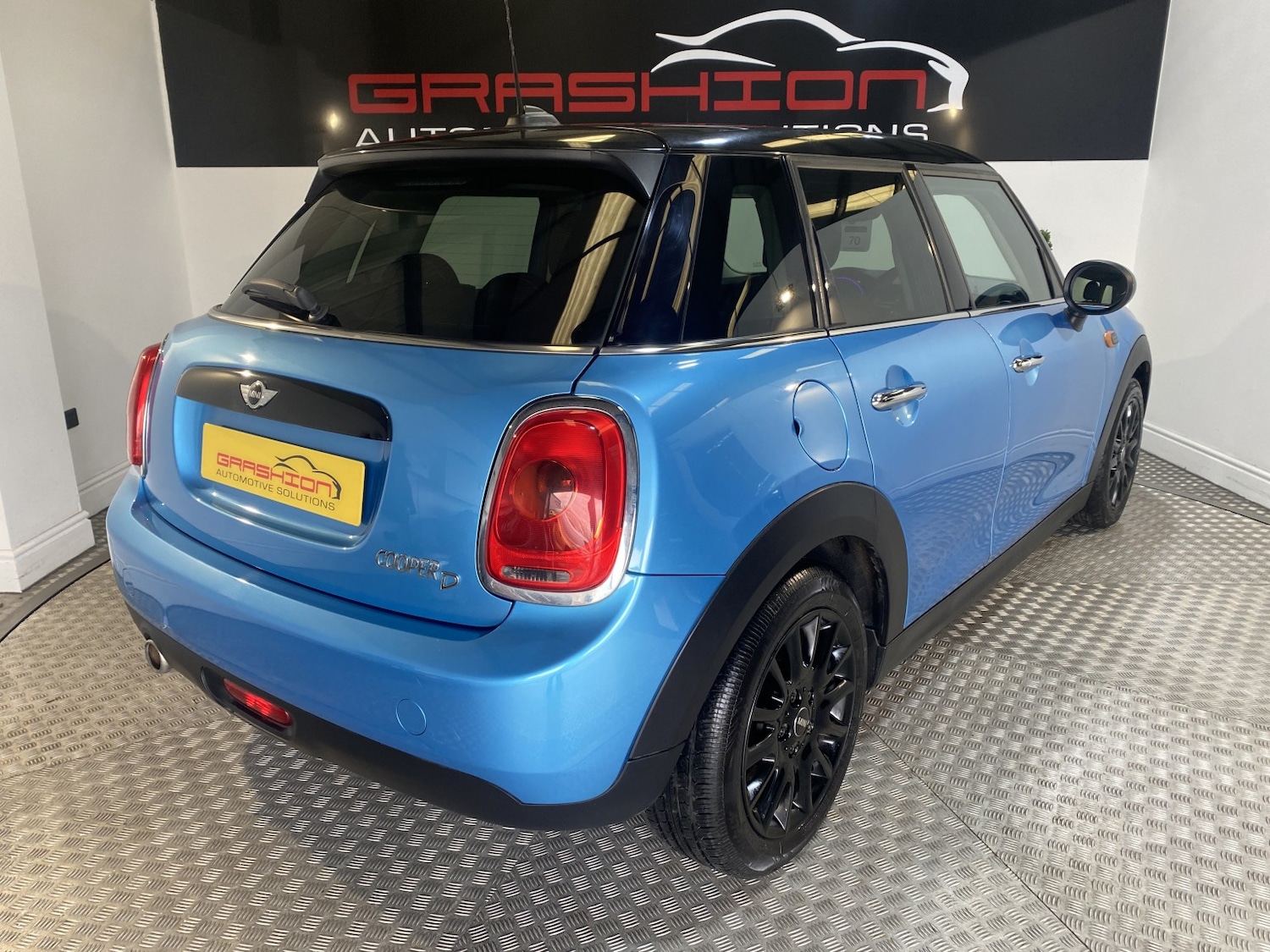 Used MINI Hatch 2016 for sale - 77906438: Photo 4